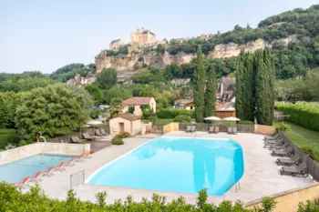 ROMANEE Capeyrou - Ucamping