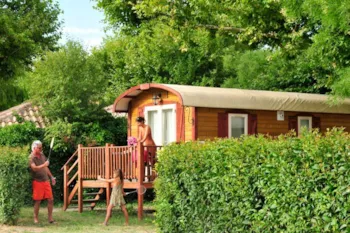 Mietunterkunft - Planwagen - Capfun - Camping Les Hauts de Ratebout