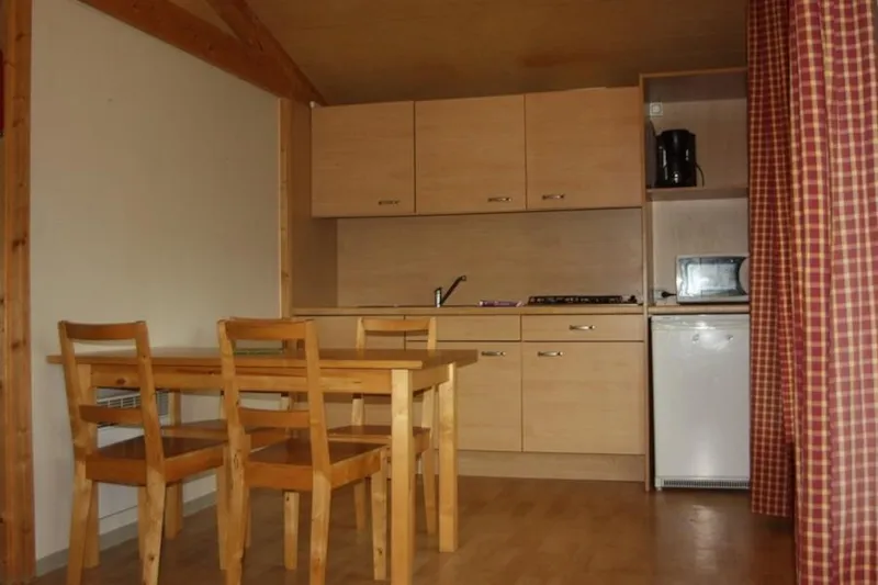 Chalet Charlay 35 M² Avec Télévision - 2 Chambres - Terrasse Couverte -