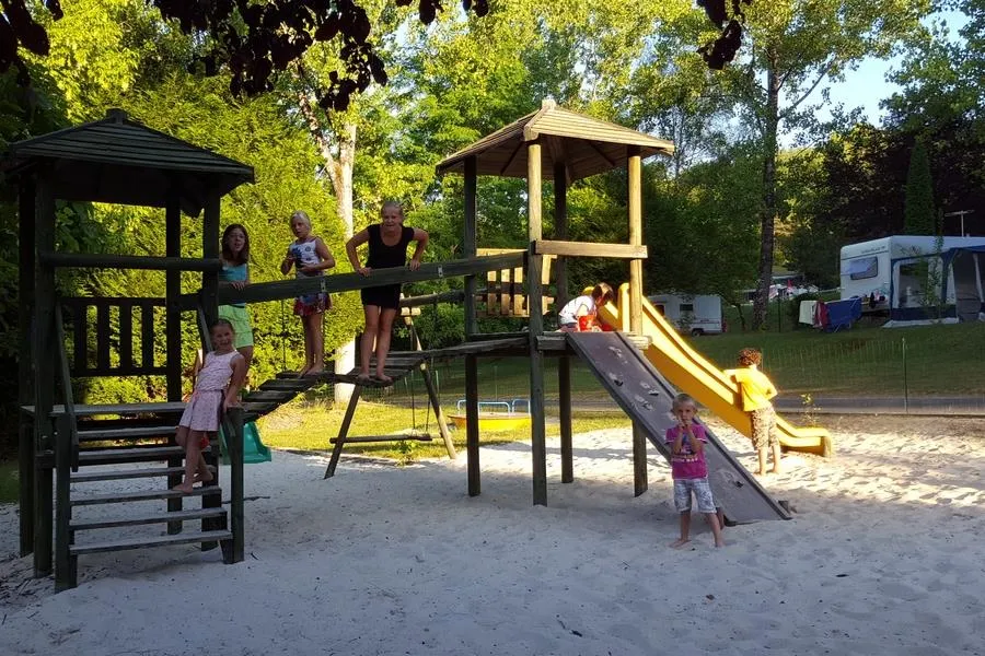 CAMPING LE VERDOYANT