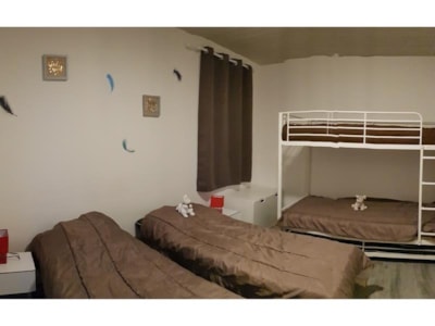 Cottage 9 persons, 2 bedrooms, terrace, private garden — 9