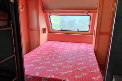 Caravan on a 300 m² pitch without toilet block — 2