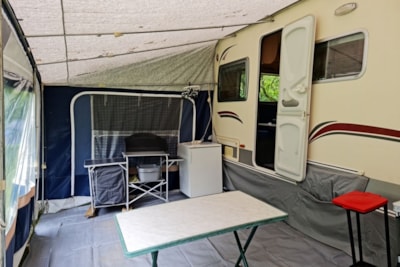 Caravan on a 300 m² pitch without toilet block — 7