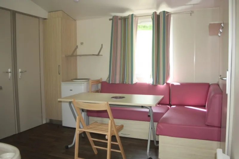 Mobilhome Bambino Avec Télévision - 2 Chambres - Terrasse Couverte -