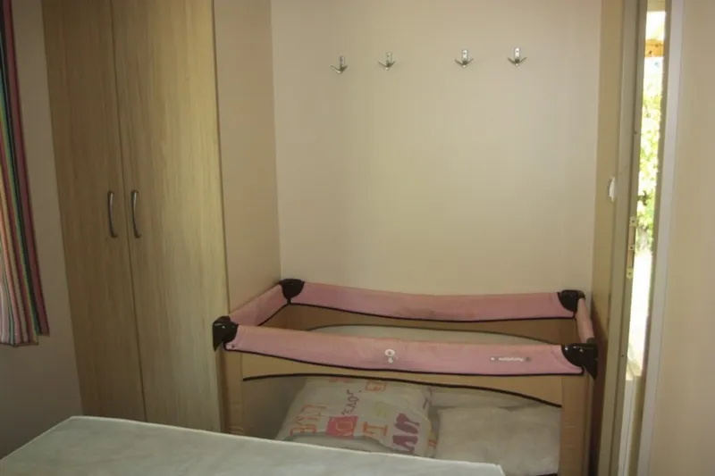 Mobilhome Bambino Avec Télévision - 2 Chambres - Terrasse Couverte -