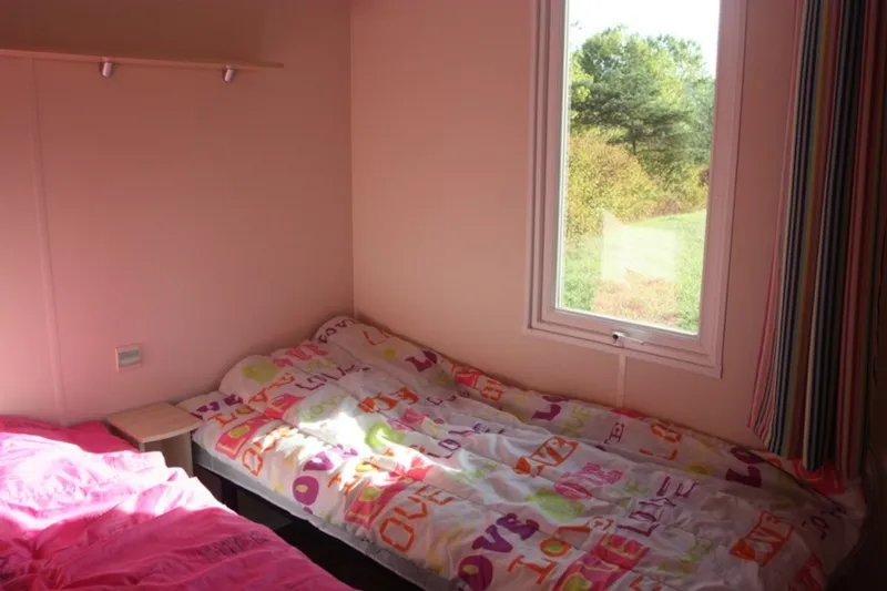 Mobilhome Bambino Avec Télévision - 2 Chambres - Terrasse Couverte -