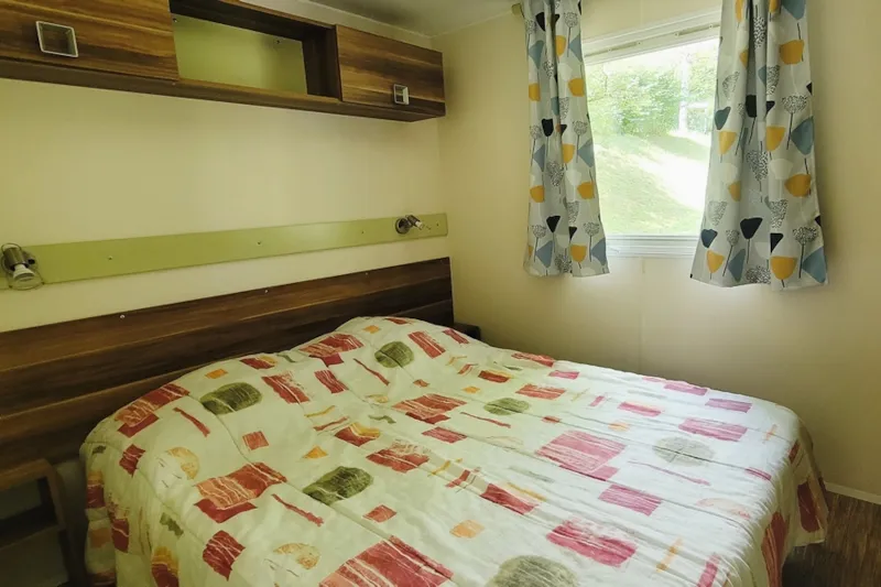 Mobil Home Eldorado 27.30 M² Avec Télévision - 2 Chambres - Terrasse Couverte -