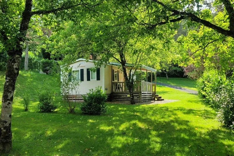 Mobil Home Eldorado 27.30 M² Avec Télévision - 2 Chambres - Terrasse Couverte -