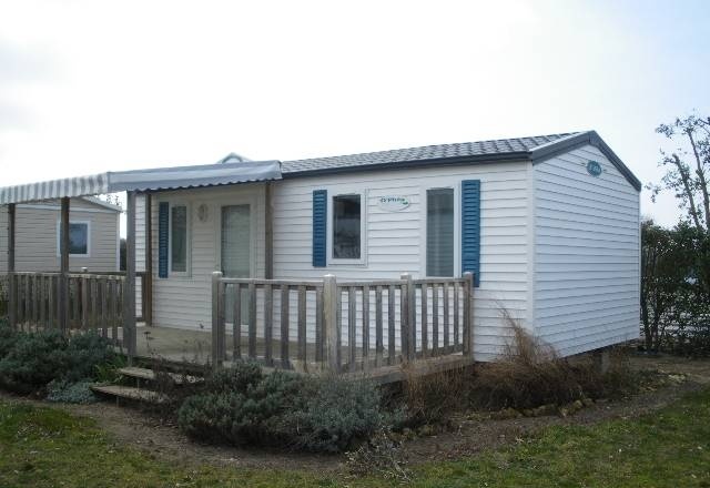 Accommodation - Mobil-Home Goéland 28M² Avec Tv + Terrasse Couverte - Camping le Pigeonnier