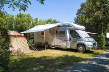 Stellplatz - Stellplatz - Camping les Poutiroux