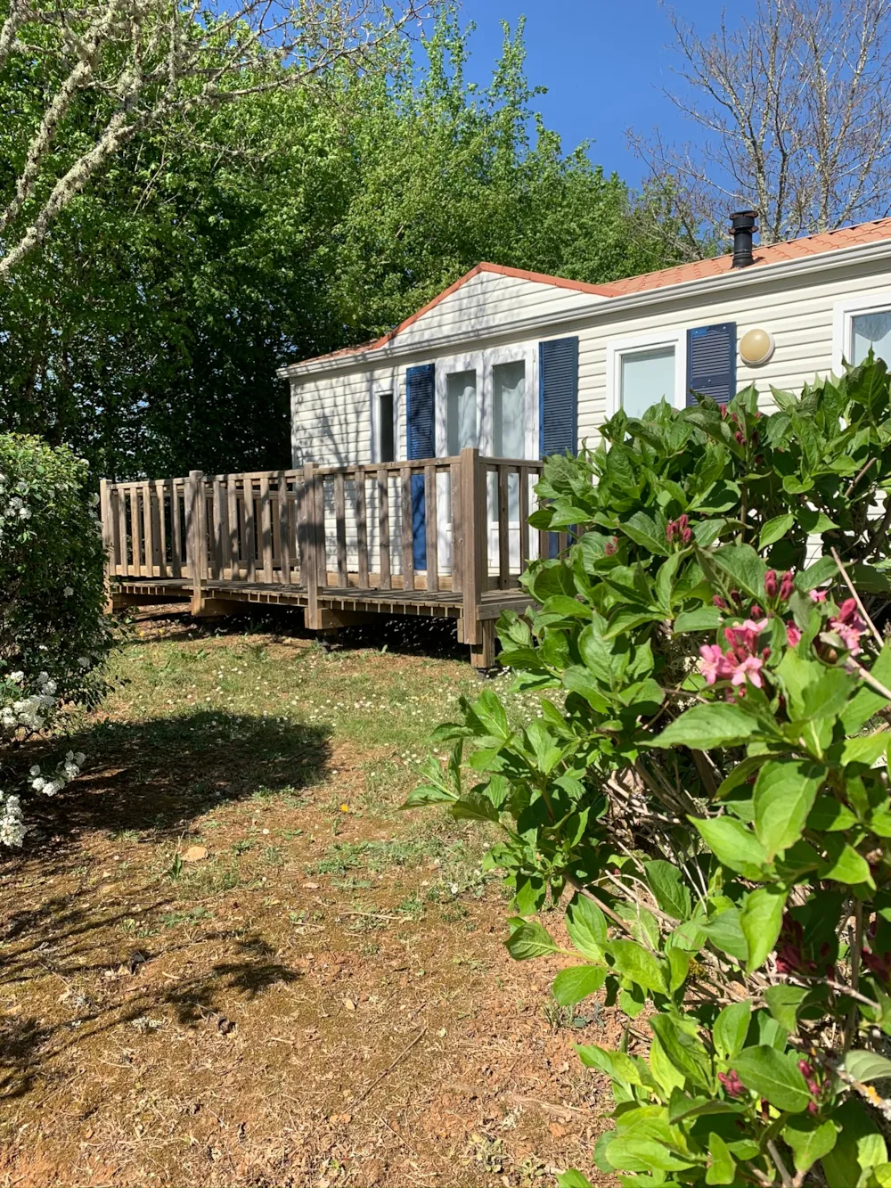 Location - Résidence Mobile Confort Avec Terrasse - Dimanche - Camping les Poutiroux