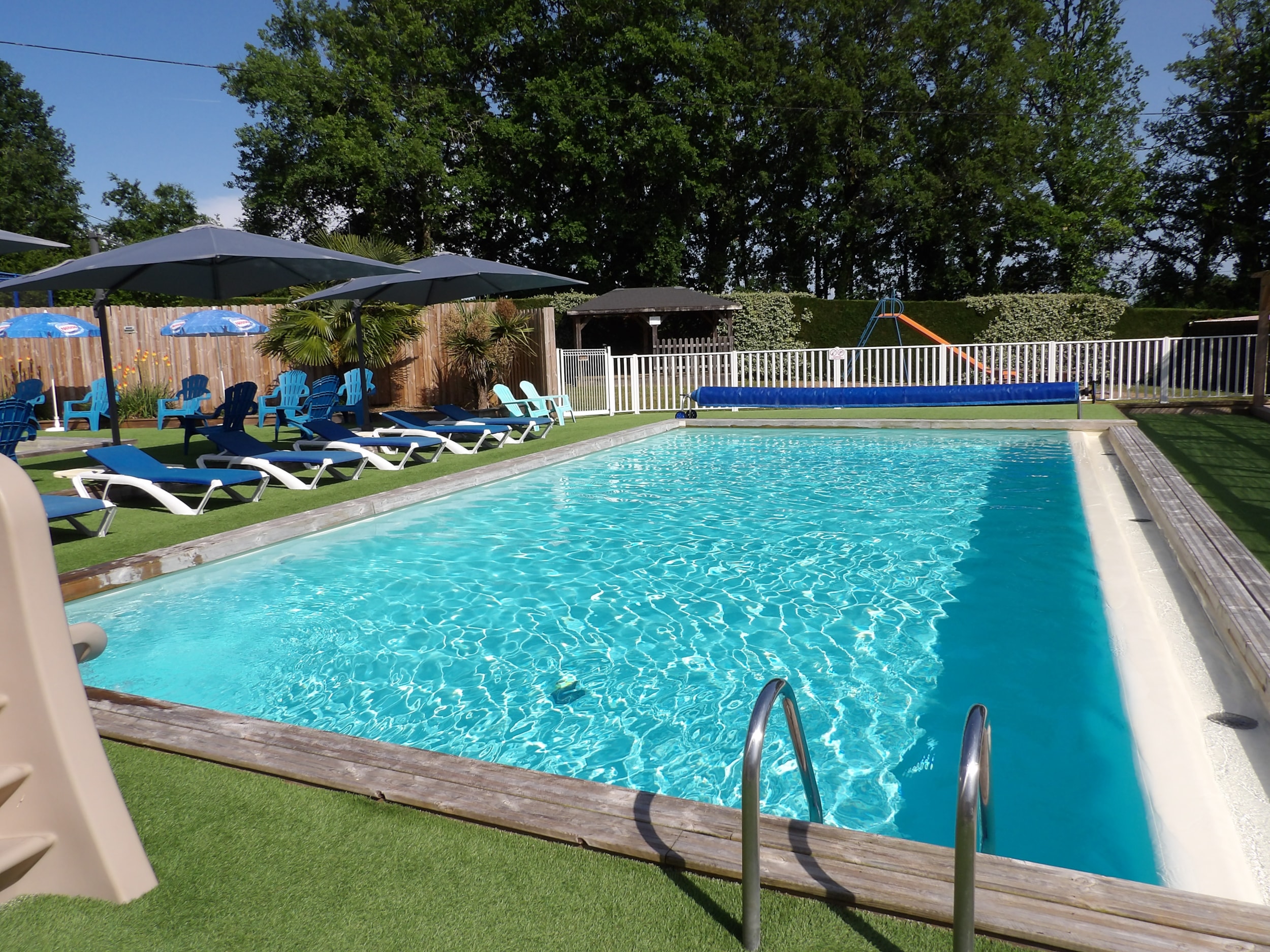 Ushuaïa Villages - Camping les Poutiroux **** — Photo 4
