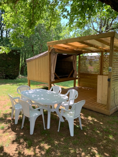 The unusual CopCamp'étoiles for 2 people on a comfortable site