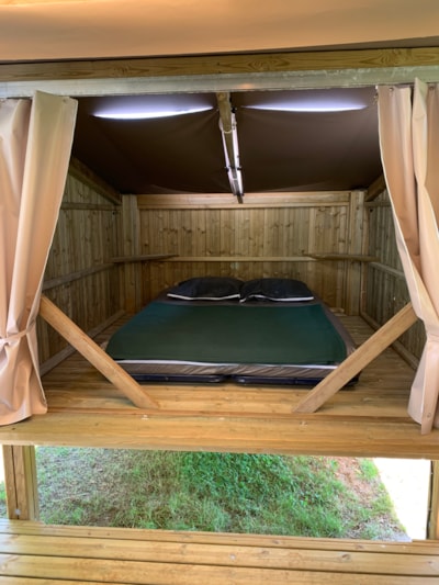 The unusual CopCamp'étoiles for 2 people on a comfortable site