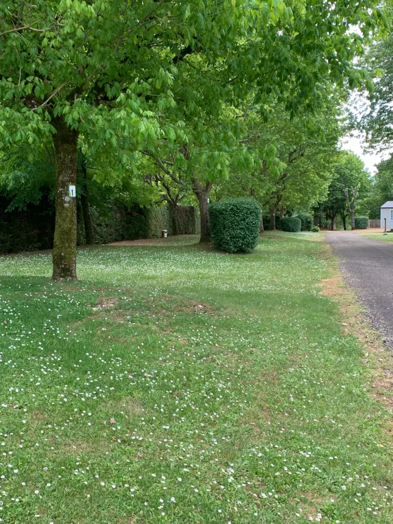 Emplacement Camping 2 Personnes