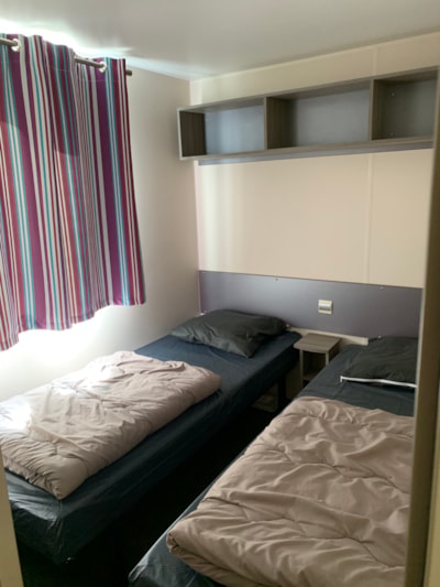Mobil-home Grand Confort 2 bedrooms - covered terrace -1 bed of 160