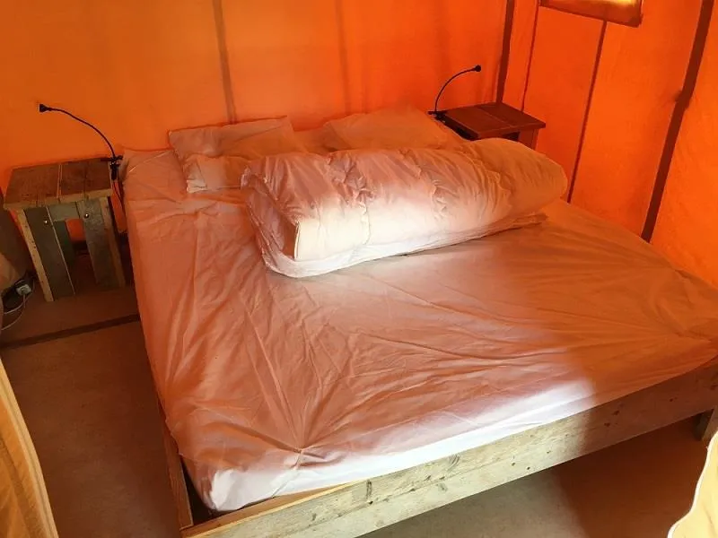 Tente Logde 2 Chambres (Sans Sanitaire)