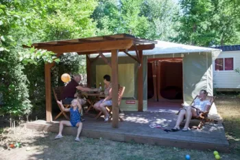 Mietunterkunft - Kleines Zelt Aus Segeltuch Mit 2 Schlafzimmern (Ohne Sanitäranlagen) - CAMPING LA LENOTTE 