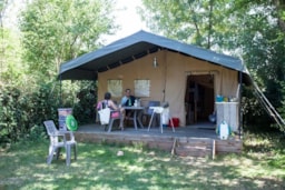 Accommodation - 2 Bedroom Logde Tent (Without Sanitary Facilities) - CAMPING LA LENOTTE ***