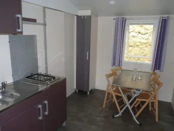 Mietunterkunft - Mobil-Home 2 Schlafzimmer Irm Domino - CAMPING LA LENOTTE 