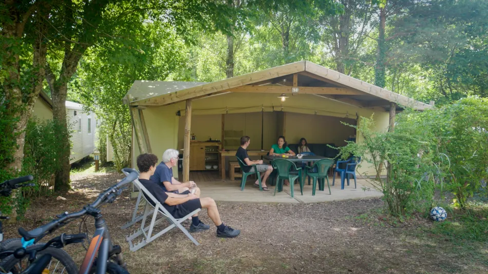 CAMPING LA LENOTTE 