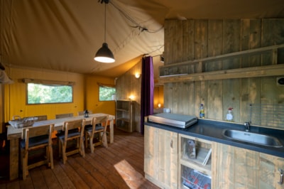 FONT DE GAUME Lodge Tent, 48 m² with bathroom facilities — 3