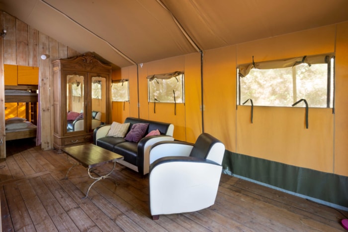Tente Lodge Lascaux 55M² Avec Sanitaires