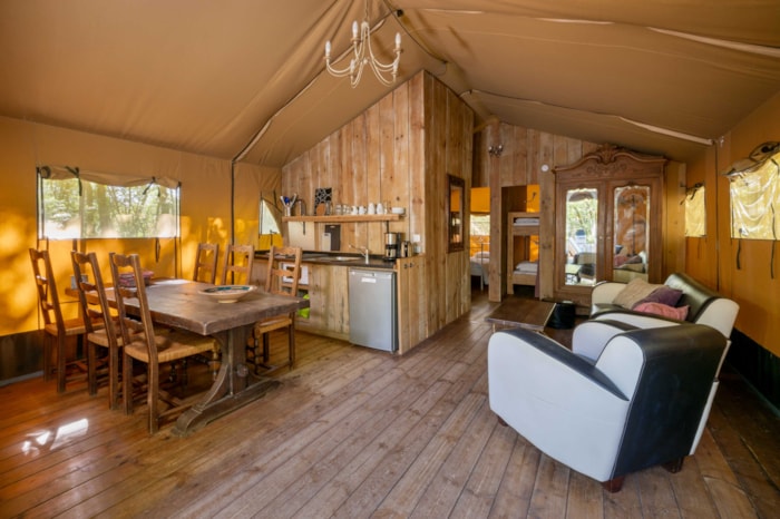 Tente Lodge Lascaux 55M² Avec Sanitaires