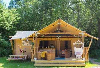 Mietunterkunft - Safarizelte Neandertal 55M² Mit Sanitäranlagen - Camping Le Pech Charmant