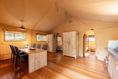 GRAND ROC 50 m² lodge tent with bathroom facilities
