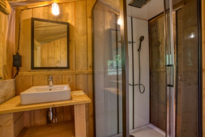 NEANDERTAL Lodge Tent 55m² with bathroom facilities — 7