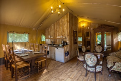 LASCAUX Lodge Tent 55m² with bathroom facilities — 4