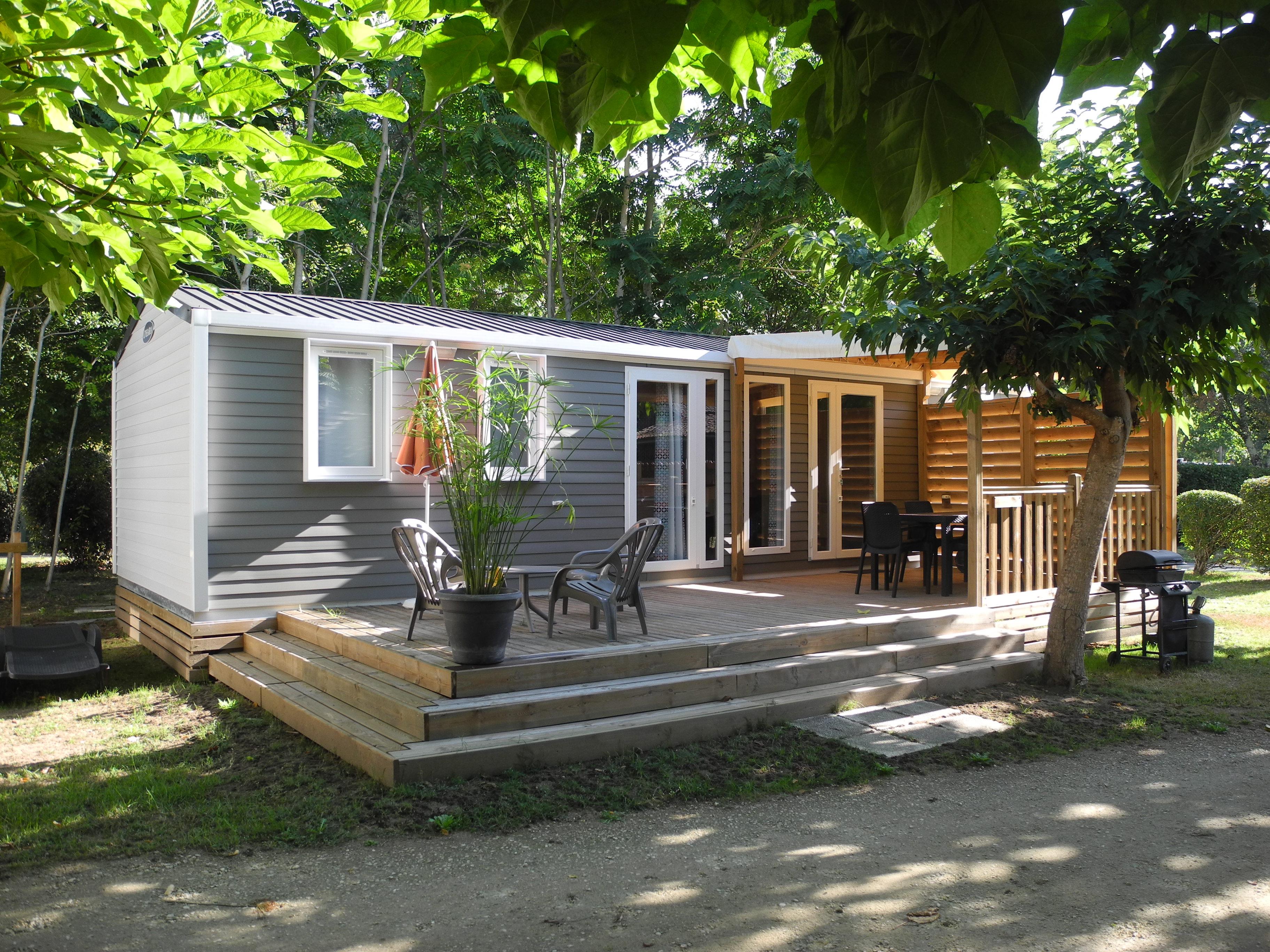 Accommodation - Super Premium 3 Ch / 2 S - Camping Le Port de Limeuil