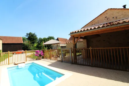 Location - Gîte Gabriel 1 À 2 Pers / Piscine Privée - Camping Le Port de Limeuil