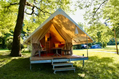 Tienda Treck - Vista Al Río