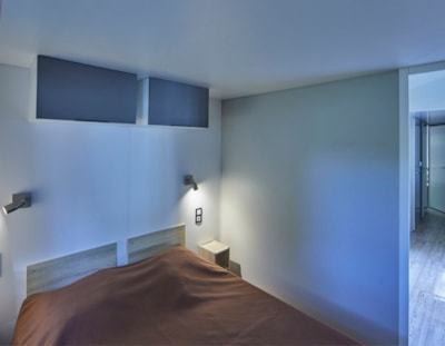Deluxe Mobile Home - 3 Bedrooms — 4