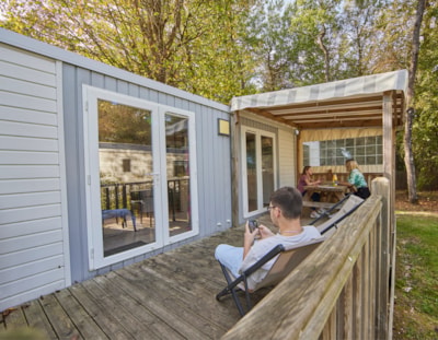 Deluxe Mobile Home - 3 Bedrooms — 2