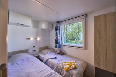 Deluxe Mobile Home - 3 Bedrooms