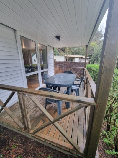 Mobile home with integrated terrace — 8
