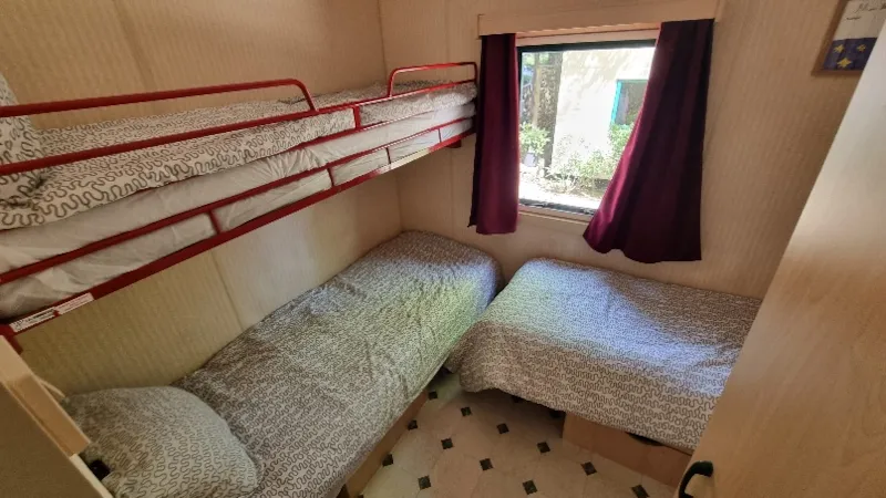 Mobil Home (2 Adultes + 3 Enfants)