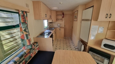 Mobile home (2 adults + 3 children) — 5