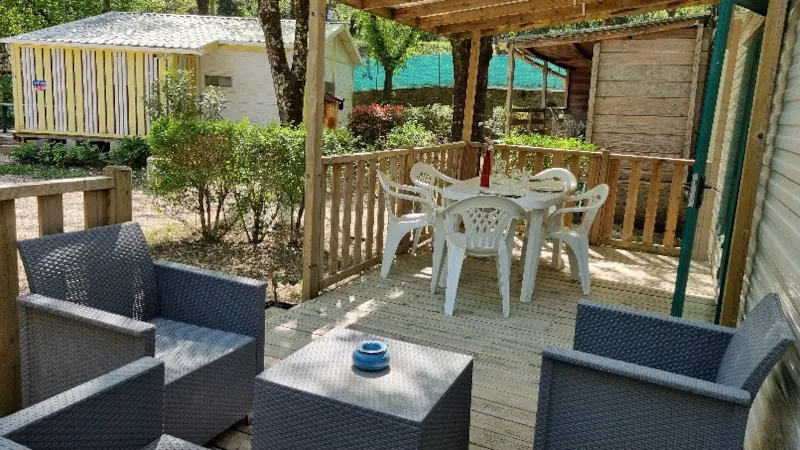 Mobil Home (2 Adultes + 3 Enfants)