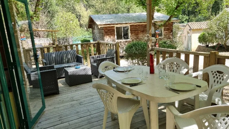 Mobil Home (2 Adultes + 3 Enfants)