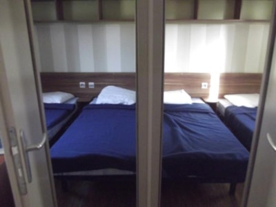 3-bedroom mobile home — 5