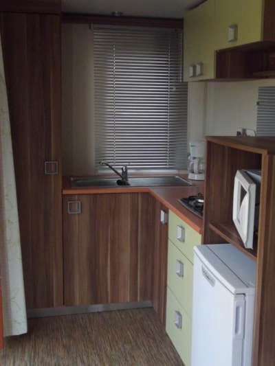 Mobile home with terrace — 2