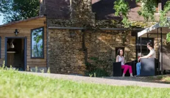 Mietunterkunft - Ferienhaus La Maison D'alice - 5 Schlafzimmer - 2 Badezimmer - Domaine de Loisirs Le Montant