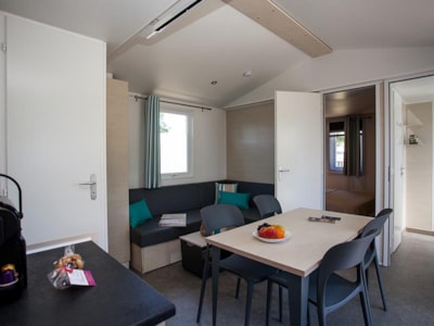Premium 2 bedrooms — 2