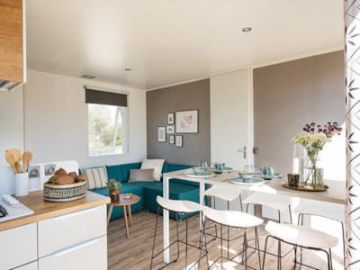 Premium Suites 3 bedrooms, 2 bathrooms — 2