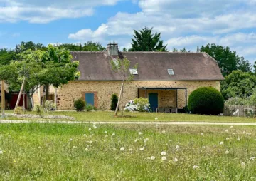 Accommodation - Country House 4 Bedrooms - Camping La Nouvelle Croze