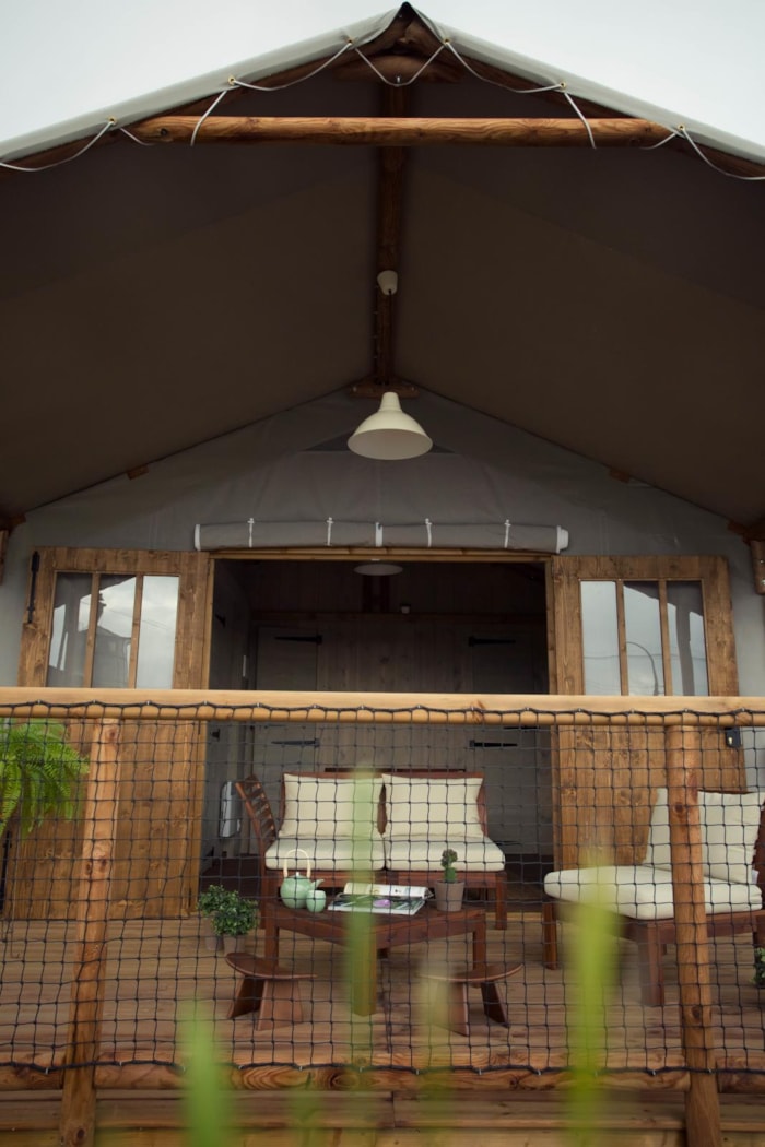 Cabane Lodge 39 M2 Avec Sanitaires - 2 Chambres - Grande Terrasse Avec Plancha